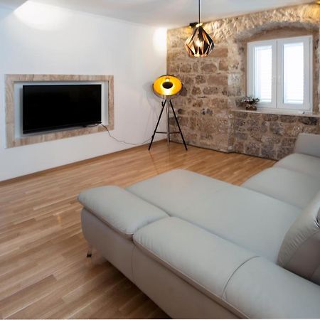 Apartment Antea Sinj Ngoại thất bức ảnh