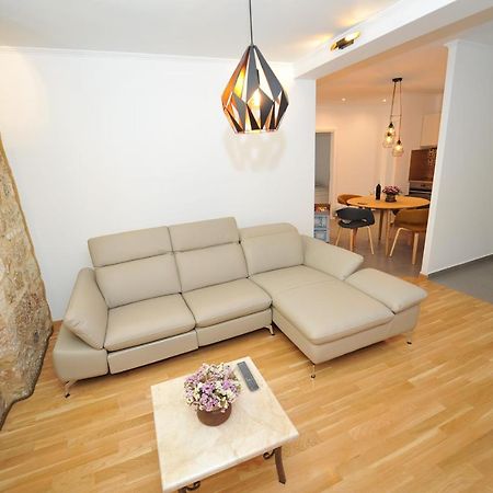 Apartment Antea Sinj Ngoại thất bức ảnh
