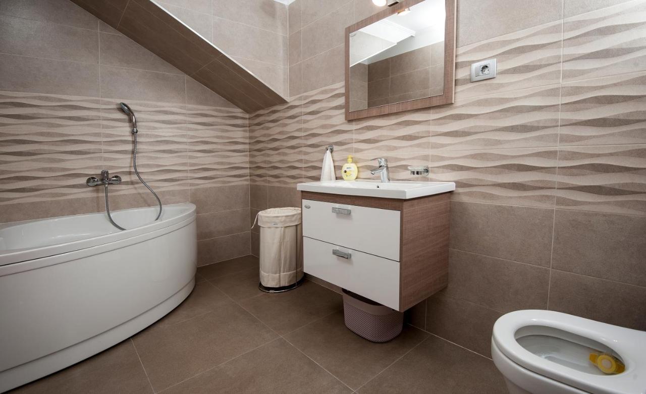 Apartment Antea Sinj Ngoại thất bức ảnh