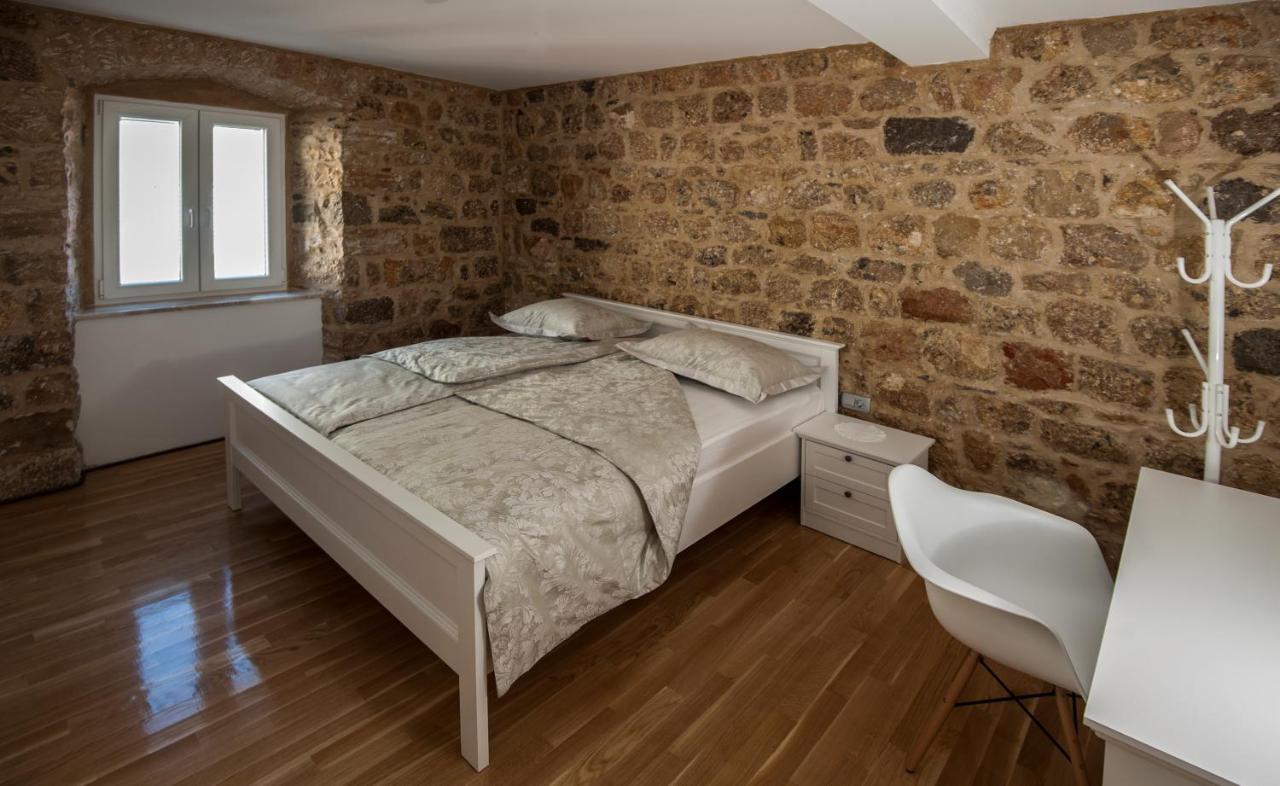 Apartment Antea Sinj Ngoại thất bức ảnh