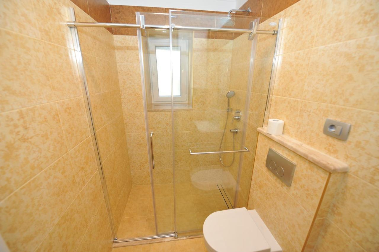 Apartment Antea Sinj Ngoại thất bức ảnh