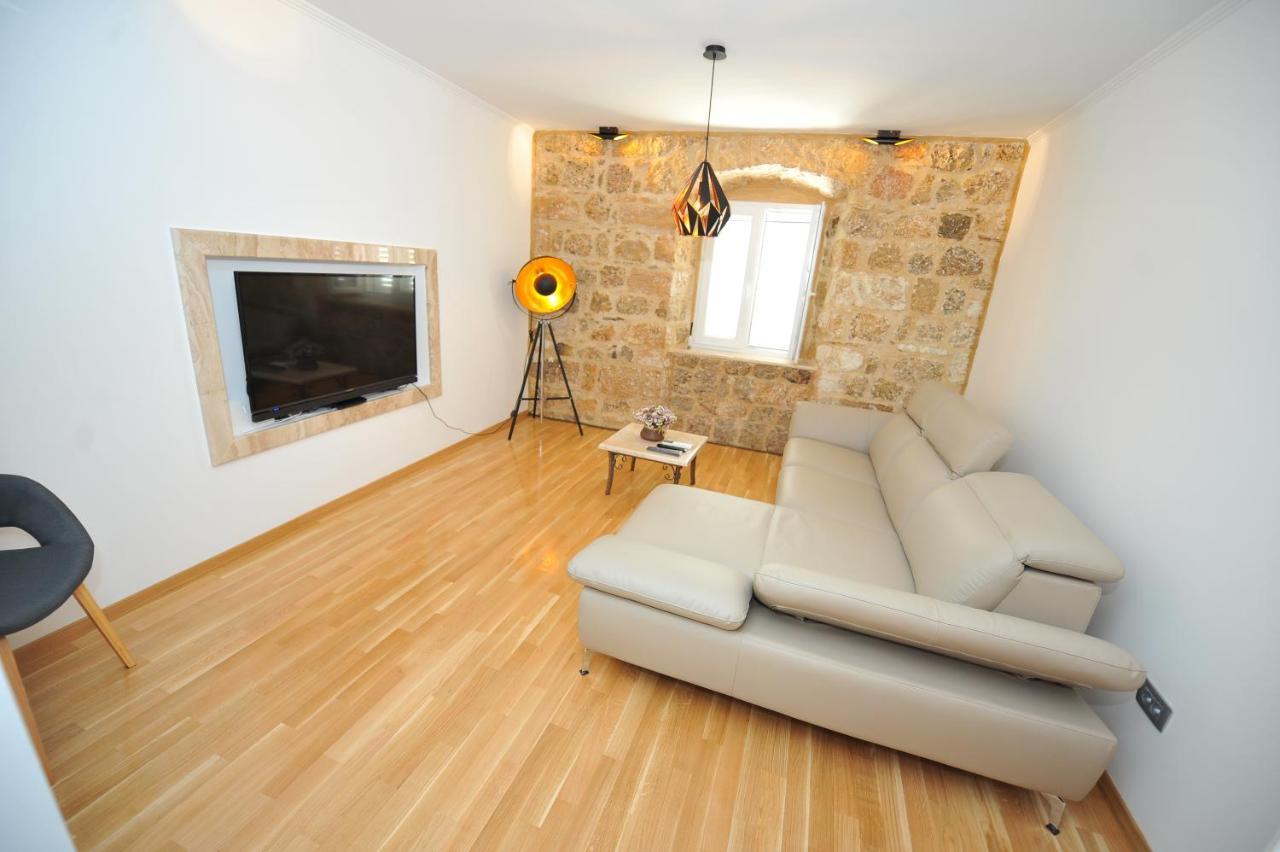 Apartment Antea Sinj Ngoại thất bức ảnh